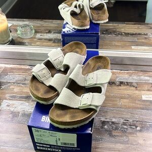 Birkenstock Arizona BS suede antique white narrow fit